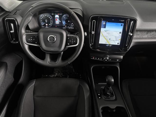 Volvo Xc40 image 4