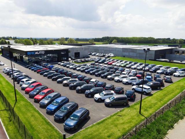 Volvo Xc40 image 8
