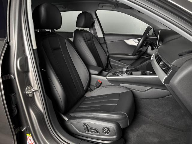 Audi A4 image 4