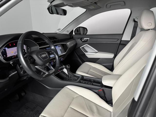 Audi Q3 image 6