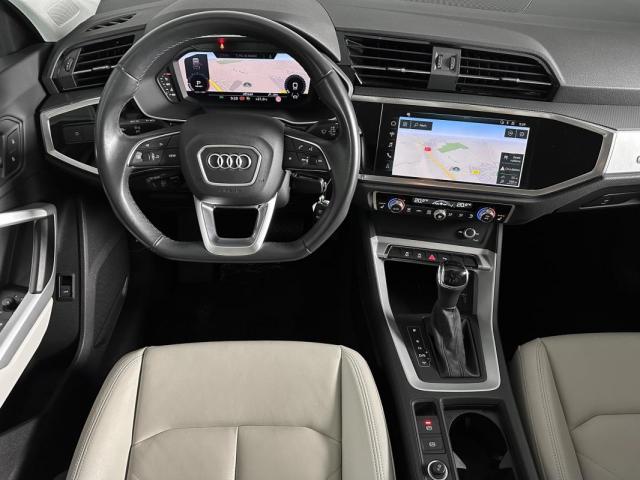 Audi Q3 image 9