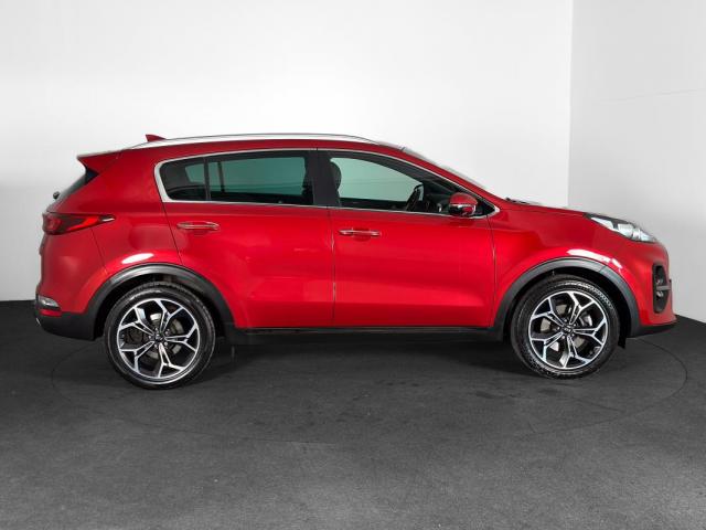 Kia Sportage image 6