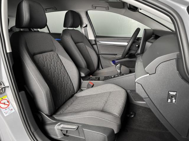 Volkswagen Golf image 5
