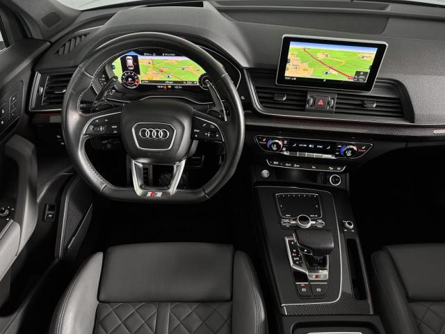 Audi Q5 image 1
