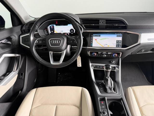 Audi Q3 image 9