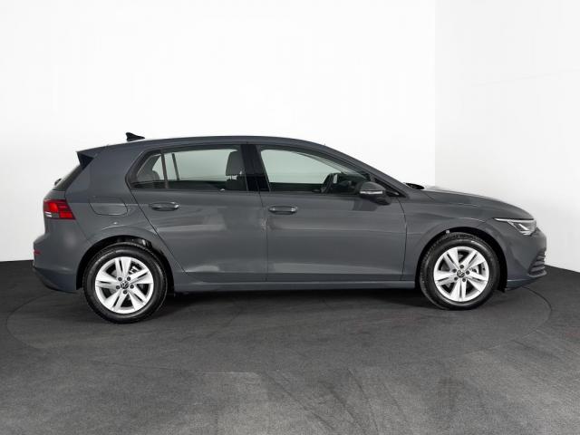Volkswagen Golf image 9