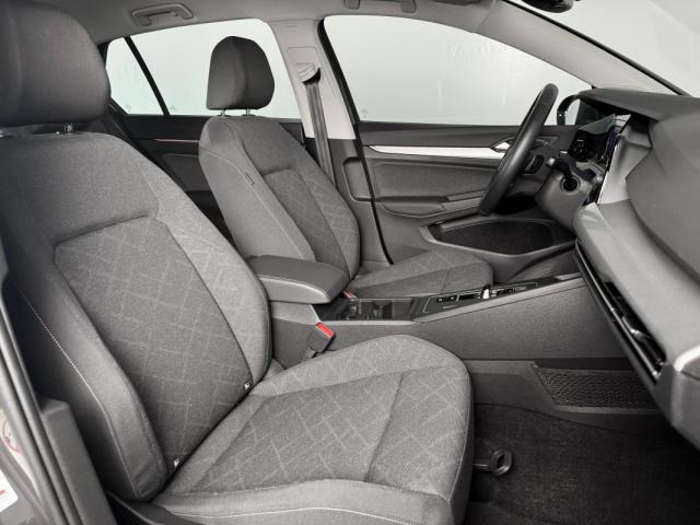 Volkswagen Golf image 8