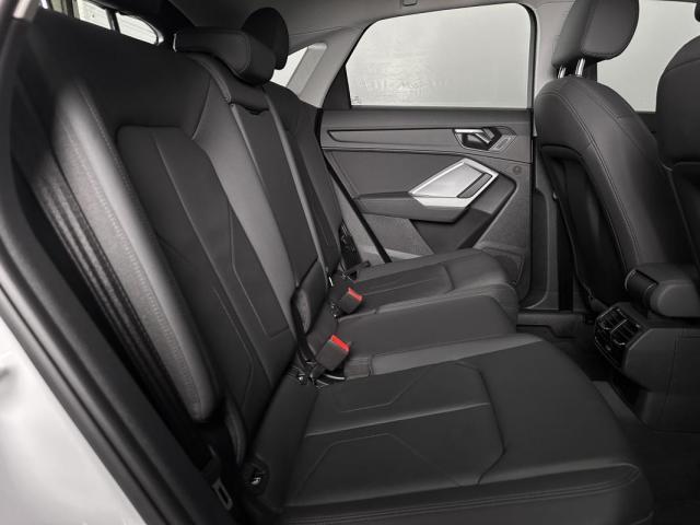 Audi Q3 image 5