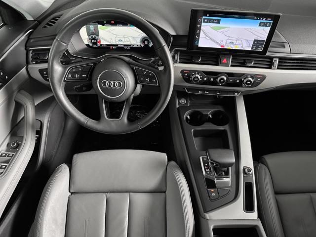 Audi A4 image 8