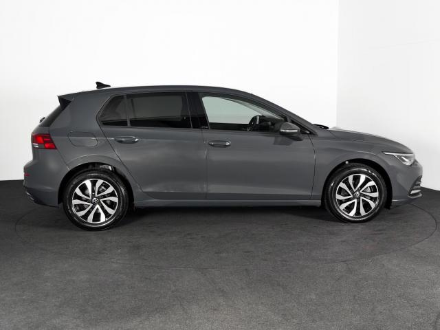 Volkswagen Golf image 5