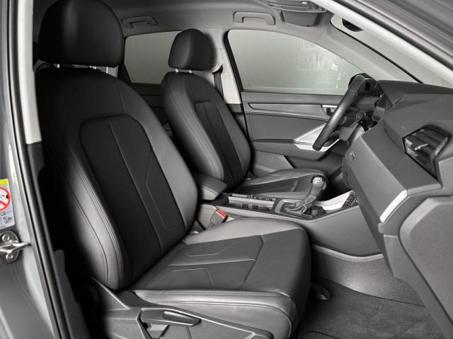 Audi Q3 image 3