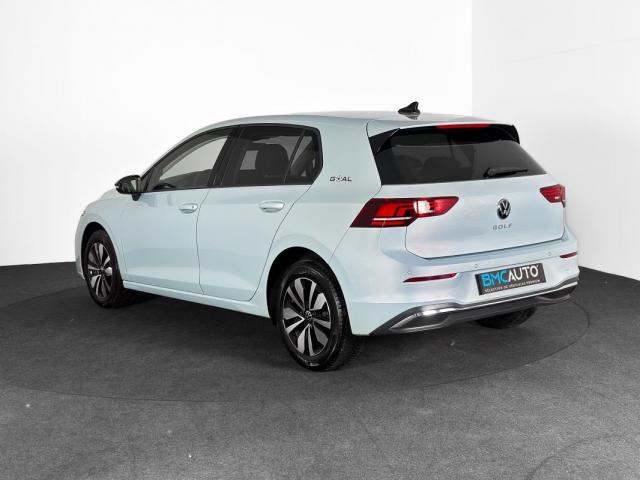 Volkswagen Golf image 4