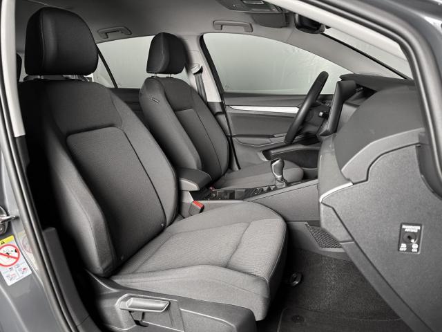 Volkswagen Golf image 1