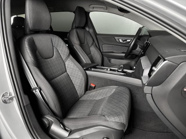 Volvo V60 image 6