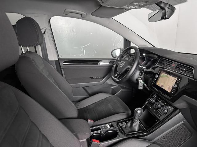 Volkswagen Touran image 2