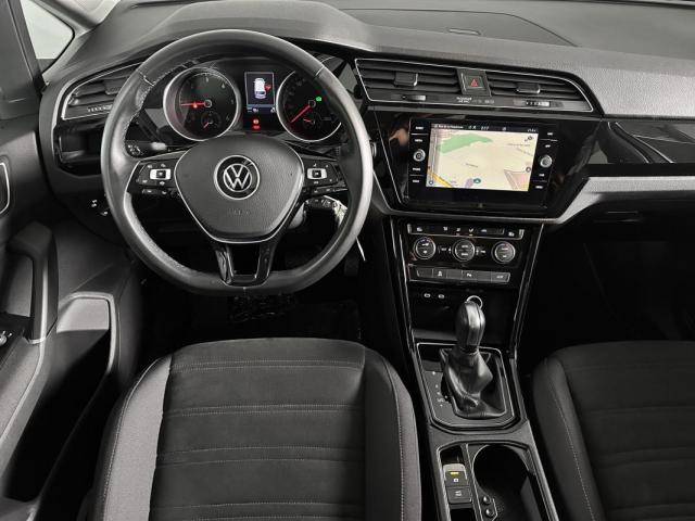 Volkswagen Touran image 1