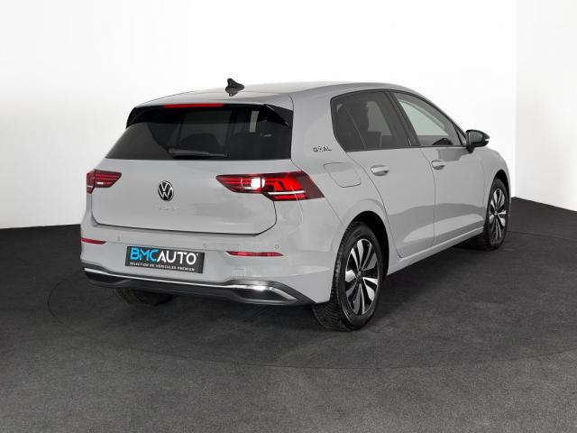 Volkswagen Golf image 1