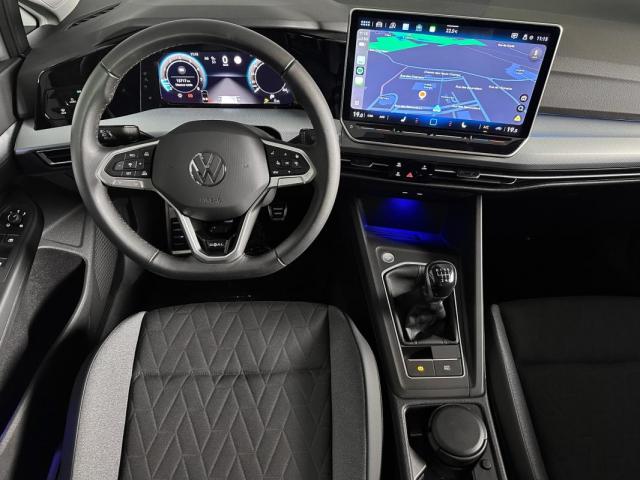 Volkswagen Golf image 5
