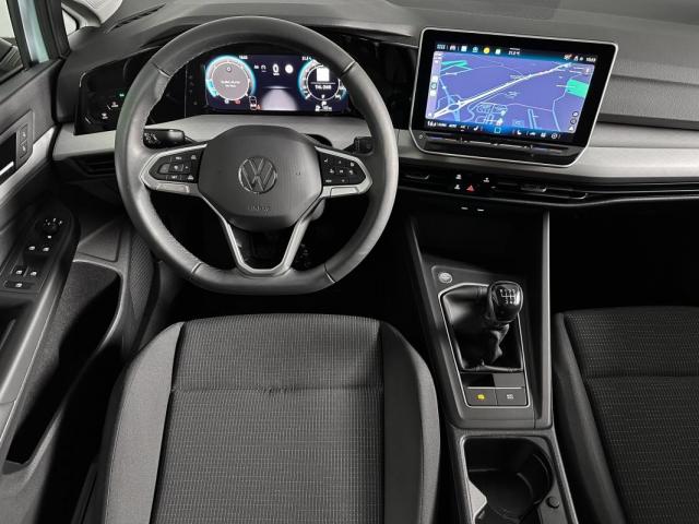 Volkswagen Golf image 5