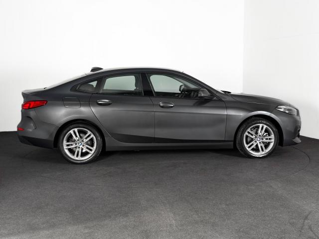 Bmw Serie 2 image 2