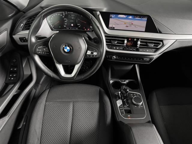 Bmw Serie 2 image 1