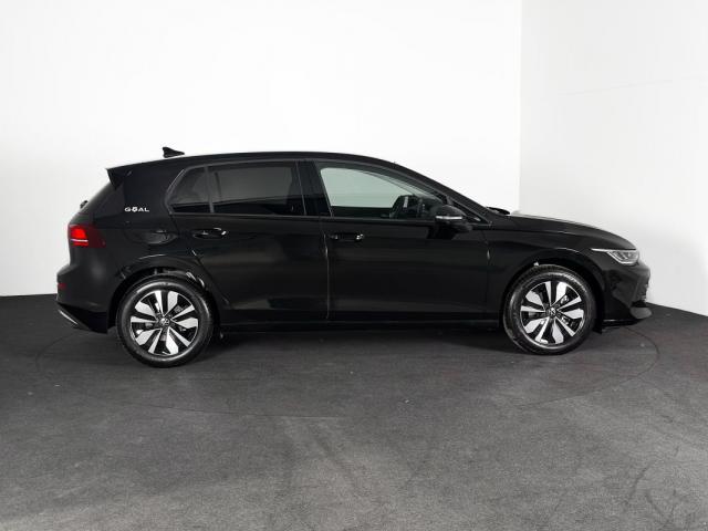 Volkswagen Golf image 4