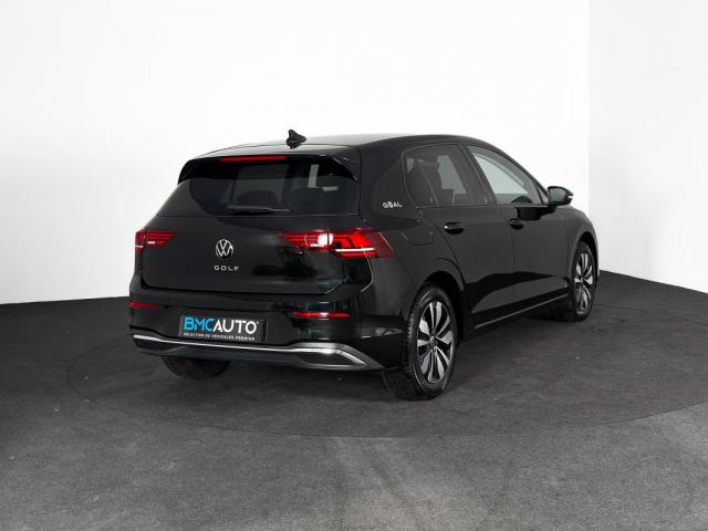 Volkswagen Golf image 9