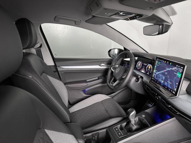Volkswagen Golf image 1