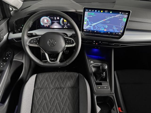 Volkswagen Golf image 7