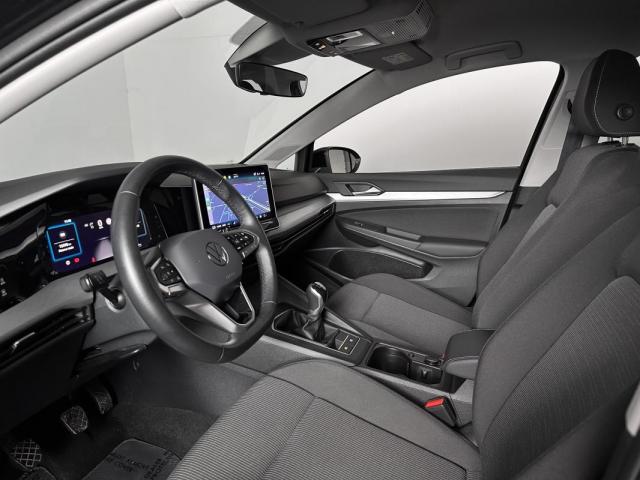 Volkswagen Golf image 8