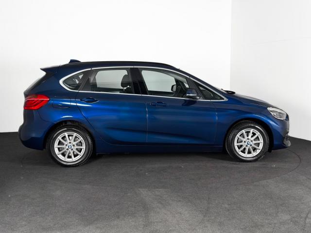 Bmw Serie 2 image 1