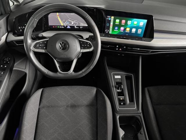 Volkswagen Golf image 6