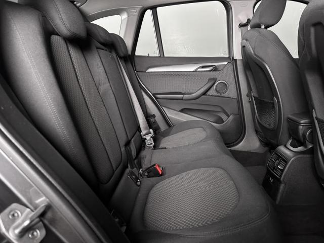 Bmw X1 image 1