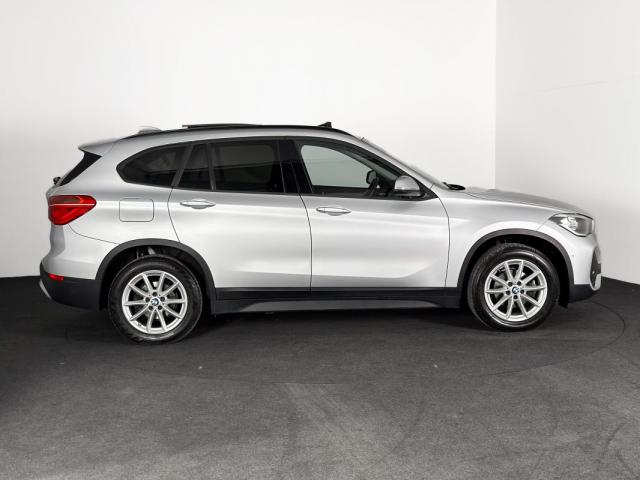 Bmw X1 image 8