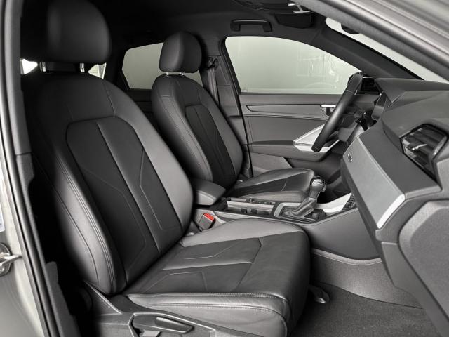 Audi Q3 image 2