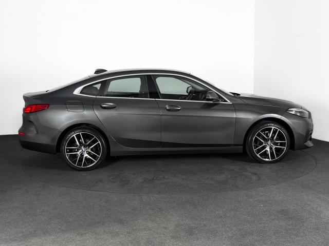 Bmw Serie 2 image 3