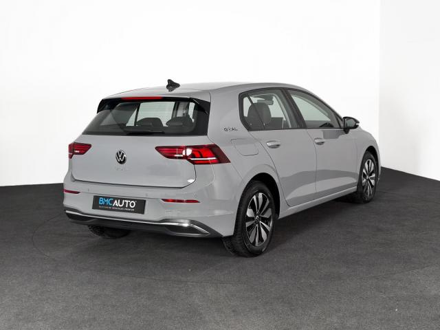 Volkswagen Golf image 1
