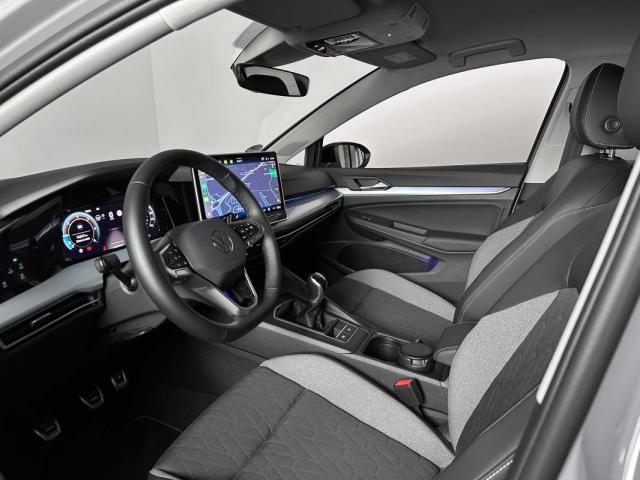 Volkswagen Golf image 4