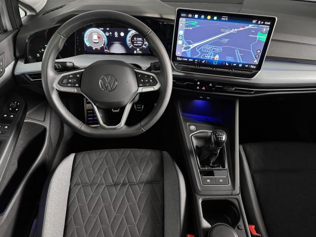 Volkswagen Golf image 3