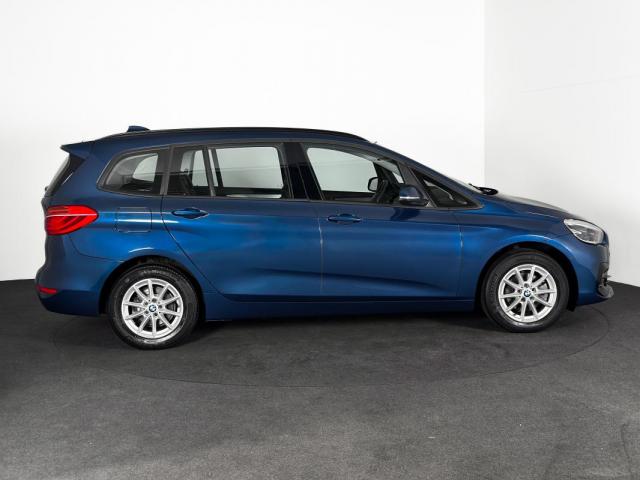 Bmw Serie 2 image 9