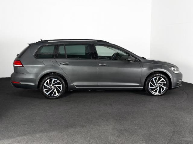 Volkswagen Golf image 4