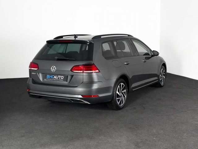Volkswagen Golf image 6
