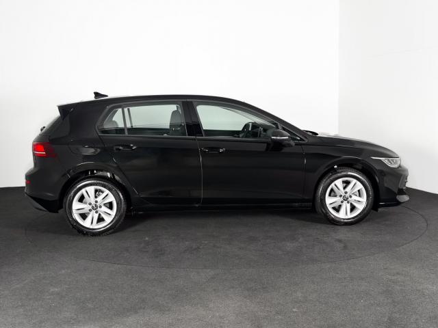 Volkswagen Golf image 6