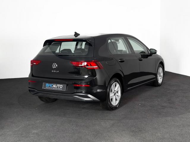 Volkswagen Golf image 9