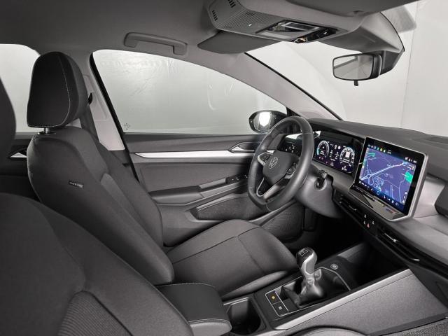 Volkswagen Golf image 8
