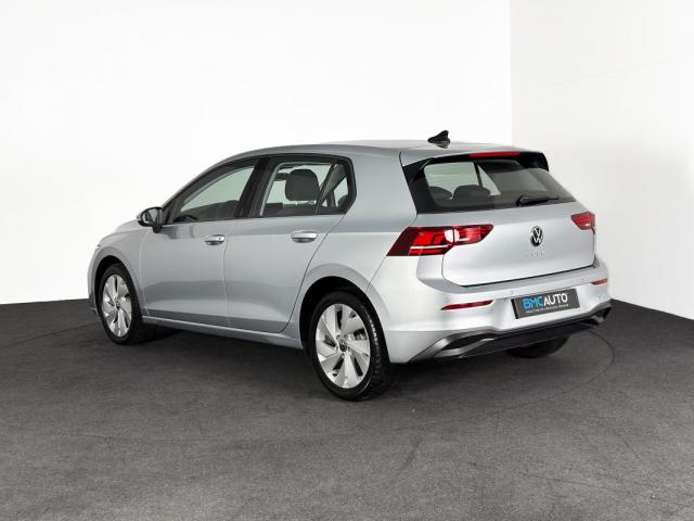 Volkswagen Golf image 9