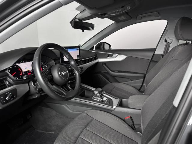 Audi A4 image 1