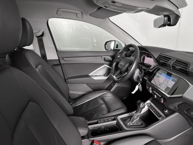 Audi Q3 image 3