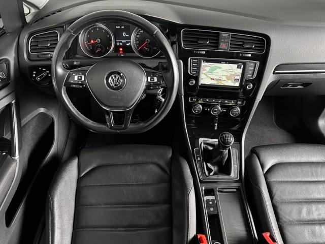 Volkswagen Golf image 1