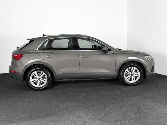 Audi Q3 image 6